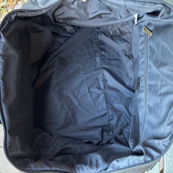 Links & Kings Leather Duffel - Picture 9 of 11